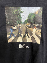 Load image into Gallery viewer, VTG The Beattles T-shirt Abbey Road Photo - Beatles Tag - L