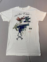 Load image into Gallery viewer, Pink Floyd The Wall T-shirt Art by Gerald Scarfe Tee S
