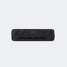 Load image into Gallery viewer, USB4 40Gb/s connection on GLYPH Capture+ card reader